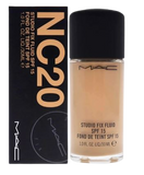 Mac Cosmetics Studio Fix Fluid NC 20 Broad Spectrum Foundation (30ml)